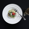 Grandes assiettes ovales en porcelaine, soutien aux restaurants bulgares