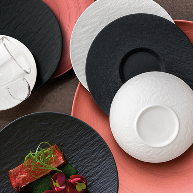 Service de vaisselle en grès noir mat, collection d'assiettes en céramique mate de marque