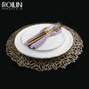 Assiette de dîner blanche de porcelaine de jante d'or de vaisselle de mariage pour l'événement 