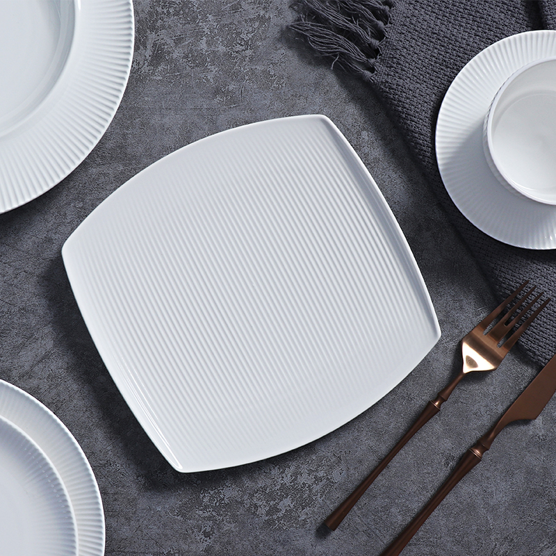 Nouveau Ensemble d'assiettes en porcelaine d'os assiettes commerciales