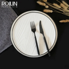 Service de table de Restaurant en céramique populaire au royaume-uni, vaisselle en porcelaine de forme ronde, service de table en grès gaufré sans danger pour les aliments 