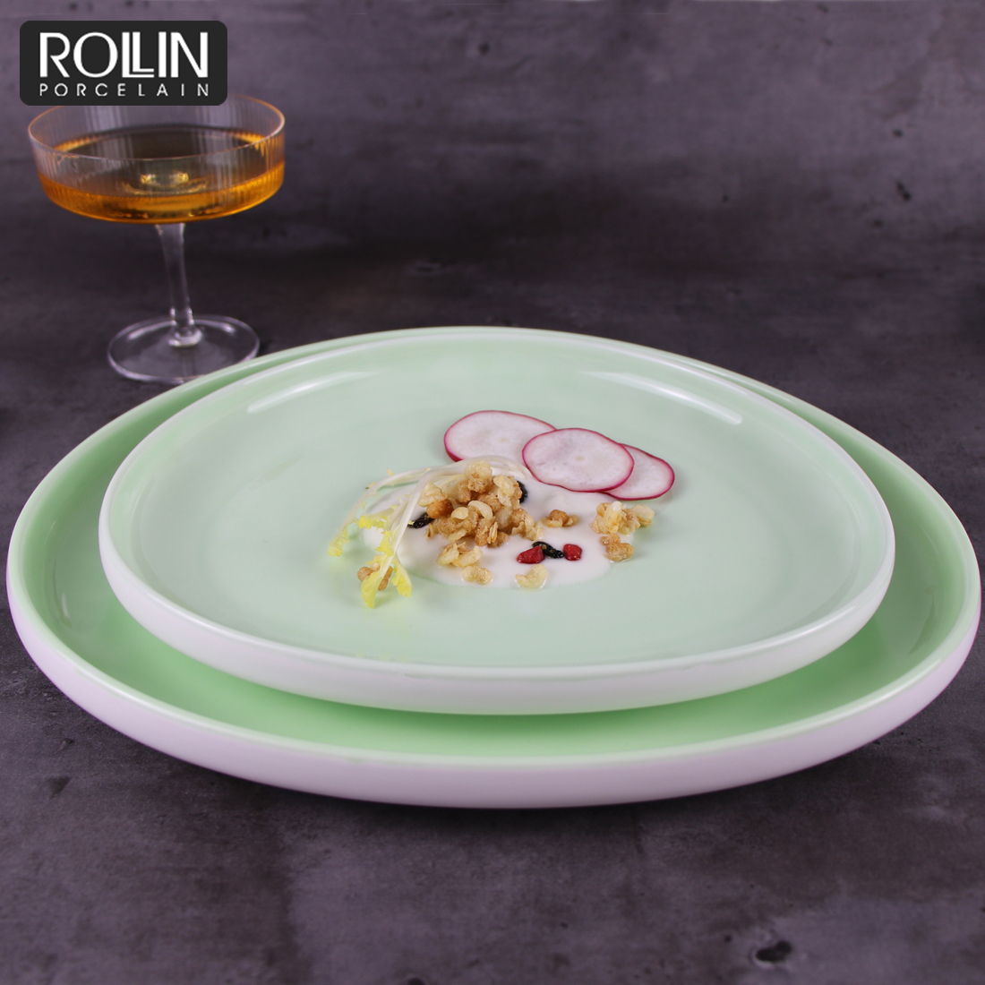 Service de table en porcelaine jaune vert moyen-orient