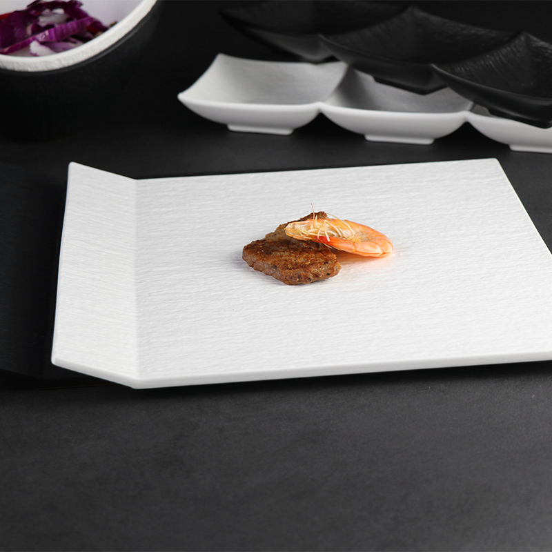 Service de table en grès, collection d'assiettes en porcelaine noire et blanche mate