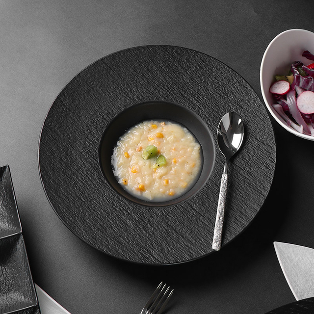 Vaisselle en porcelaine de plat de chef de grès de fournisseur de plat d'hôtel d'étoiles pour le restaurant de partie