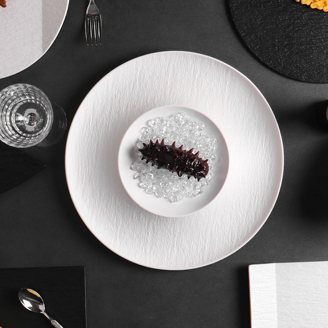 Assiette creuse en céramique blanche mate, assiette à pâtes pour restaurants, assiette à glace en porcelaine pour fruits de mer 