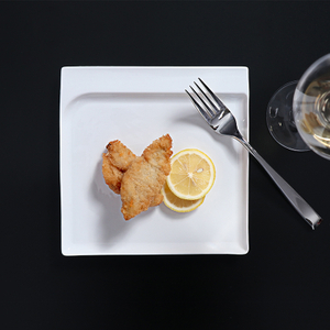 Assiette à dîner en porcelaine, assiette latérale, assiette carrée volante 8 'taille (cm): LWH: 20*17*1.5