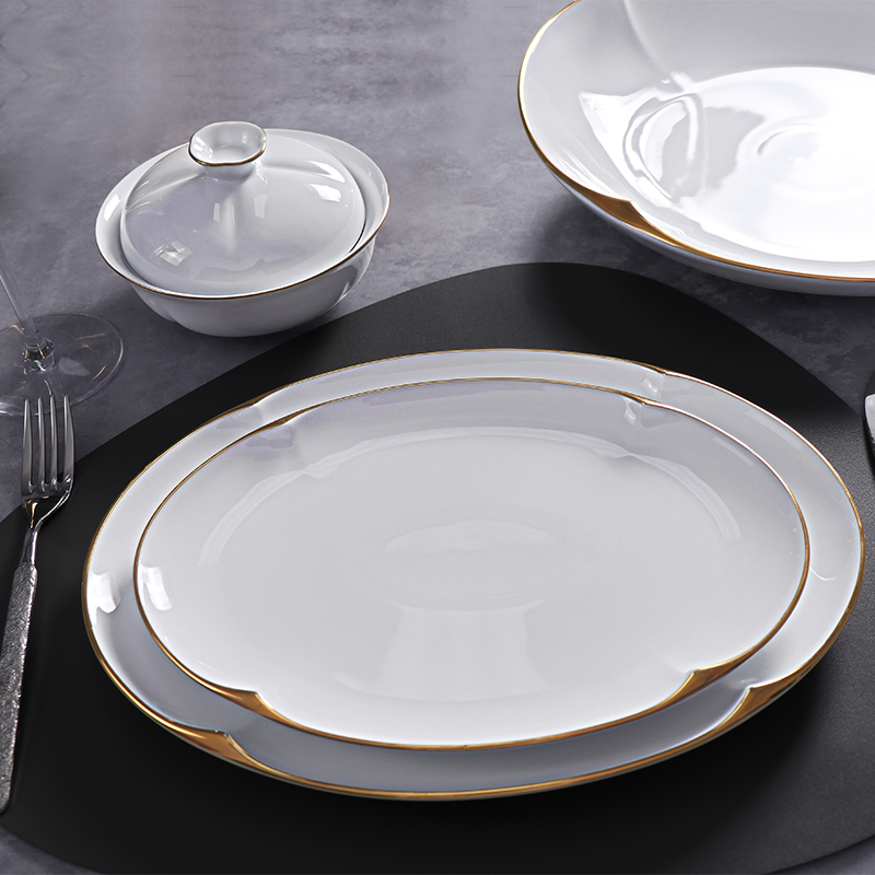 Ensemble d'assiettes en céramique blanche, vaisselle en porcelaine durable avec bordure dorée