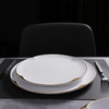 Ensemble d'assiettes en céramique blanche, vaisselle en porcelaine durable avec bordure dorée