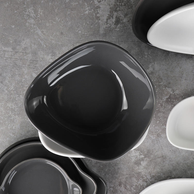 Bol profond en porcelaine en gros d'articles ménagers pour la soupe