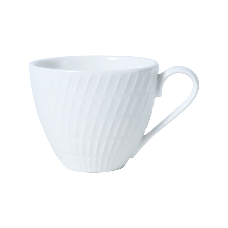 Tasses et assiettes en porcelaine blanche de 5 à 6 onces