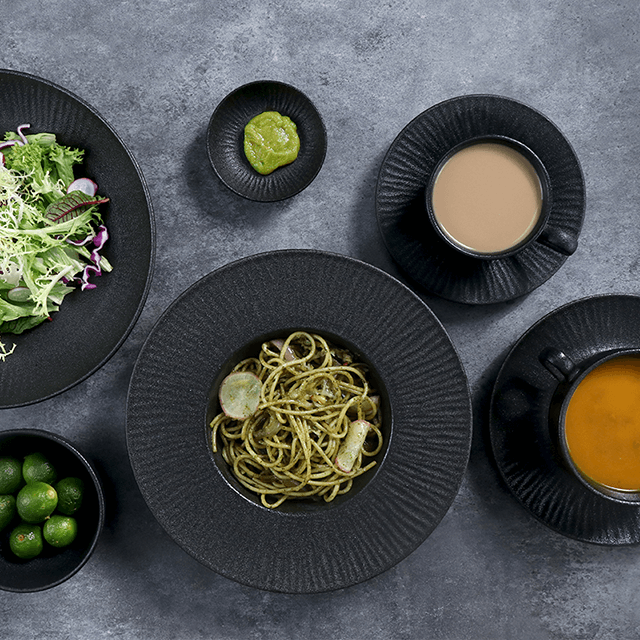 Ensemble d'assiettes à Sushi en grès Chaozhou ensemble d'assiettes en bois Rectangle en céramique vaisselle vaisselle de luxe pour approvisionnement de Restaurant