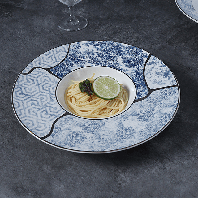 Fournisseur d'hôtel de service de table en porcelaine bleue et blanche