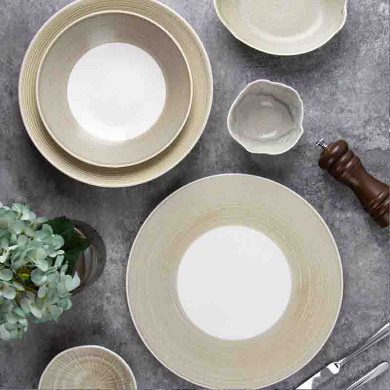 Fabricant en gros d'assiettes de restaurant en porcelaine