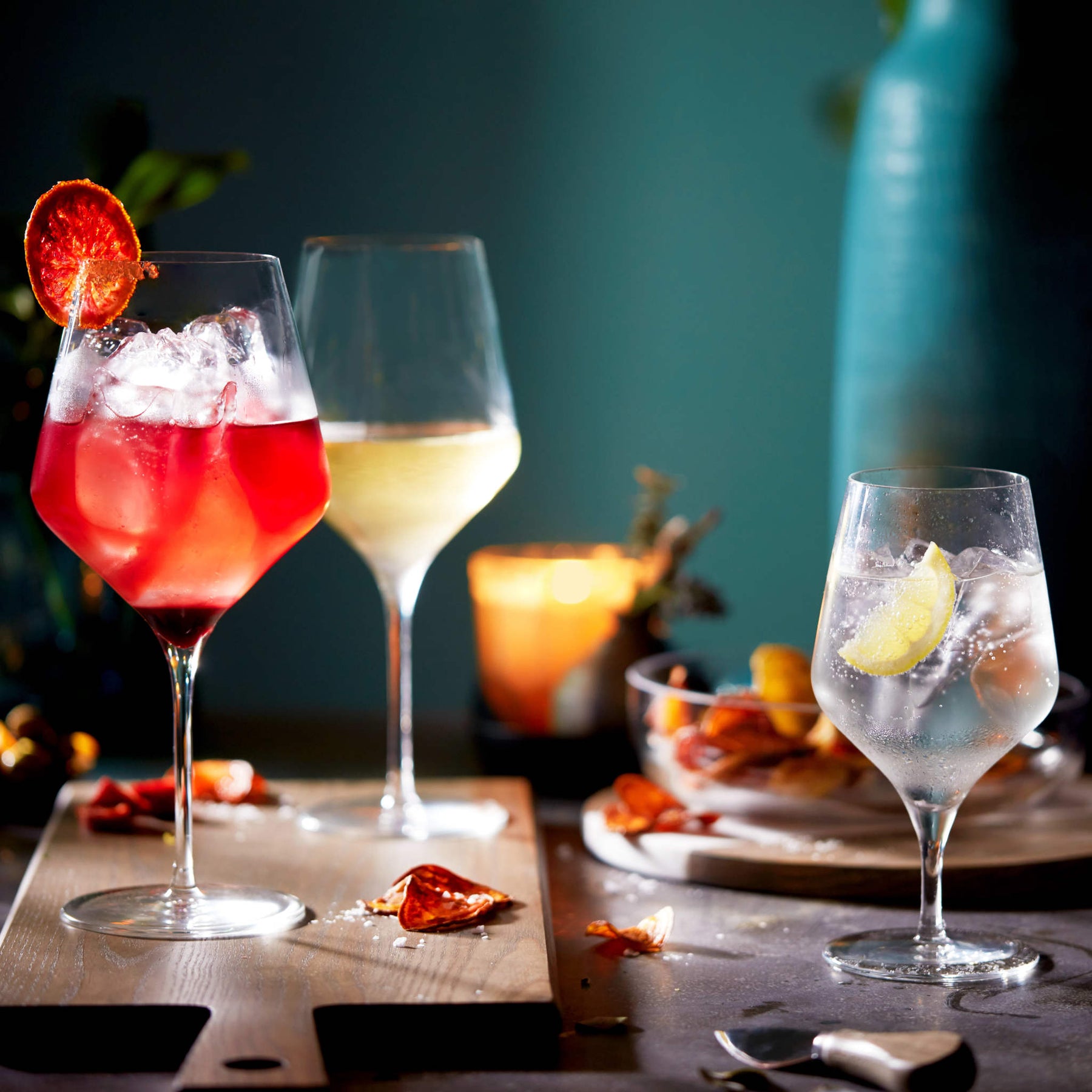 Verres à boire d'accueil sans plomb de 16 onces Verre à vin à bol angulaire