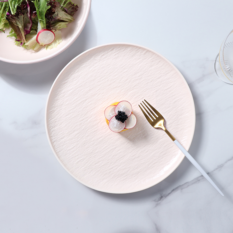 Vaisselle de luxe de style nordique ensembles d'assiettes roses en céramique vaisselle ensemble de vaisselle en porcelaine