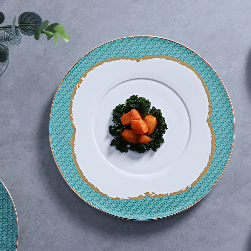 Assiettes de restauration en porcelaine tendre
