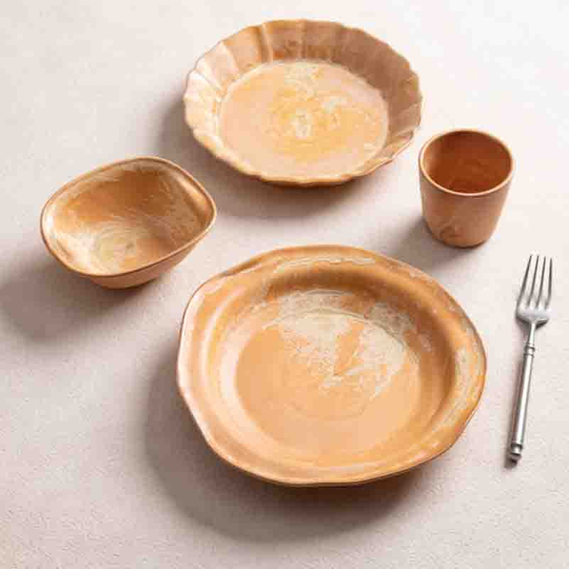 Fabricant d'assiettes et de couverts en gros pour les hôtels